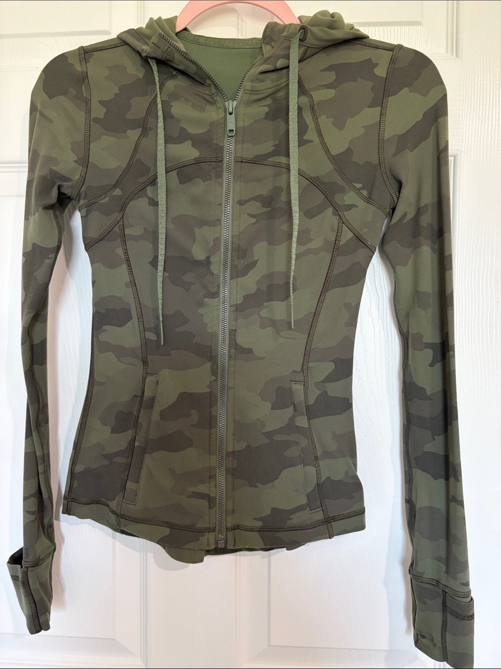 lululemon Hooded Define Jacket Nulu Camo Green Zip-Up Hooded Jacket XXXS / 00